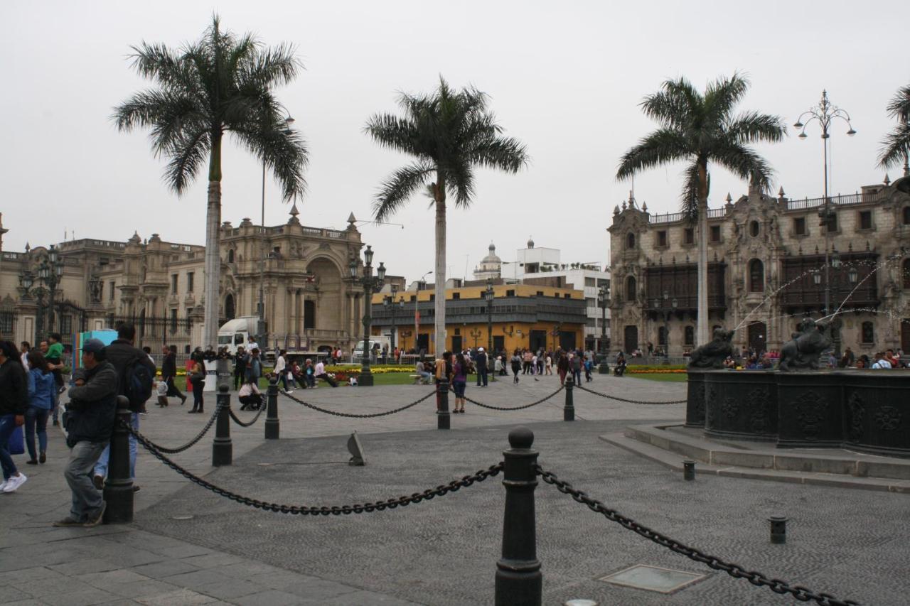 Main Square Apartman Lima Kültér fotó